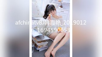   流浪丶寻花足疗店真实勾搭女技师，没玩尽兴再来一炮，69姿势吸吮舔屌，张开双腿猛怼最后口暴