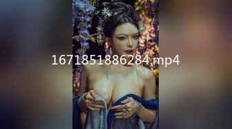 STP24893 清纯00后冷艳美少女，和闺蜜一起双人秀，水晶棒拉珠双洞齐插，小小年纪玩的开，女同秀互舔骚逼，爸爸好痒啊，马桶上扣穴喷尿