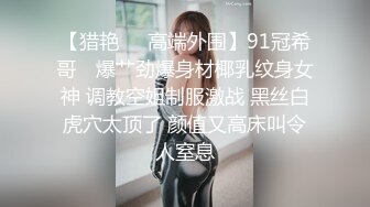 网红-柚子猫-五月步兵本垒版新作无缝油亮黑丝-舔脚品鲍隔着丝袜插入1080P原版