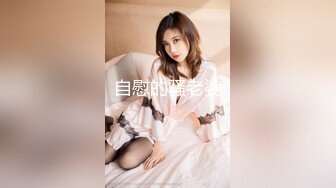 ❤️ ❤️ 巨乳爱好者，一对大奶白又嫩，浴缸湿身诱惑，狂撸大屌乳交，夹着套弄很舒服，上下猛砸