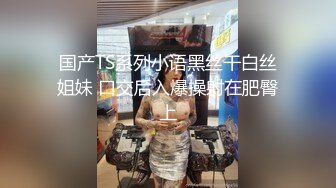 新片速递酒店高清偷拍当金项链大哥遇上金腰链美女会发生什么