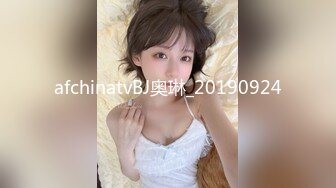 STP28048 气质面罩网红女神！爆乳美臀身材超棒！深喉舔屌灵活小舌头，黑丝大屁股骑乘位，主动套弄大屌 VIP0600