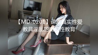 2023-9-27酒店偷拍笑起来好看的气质女和男友爱的啪啪